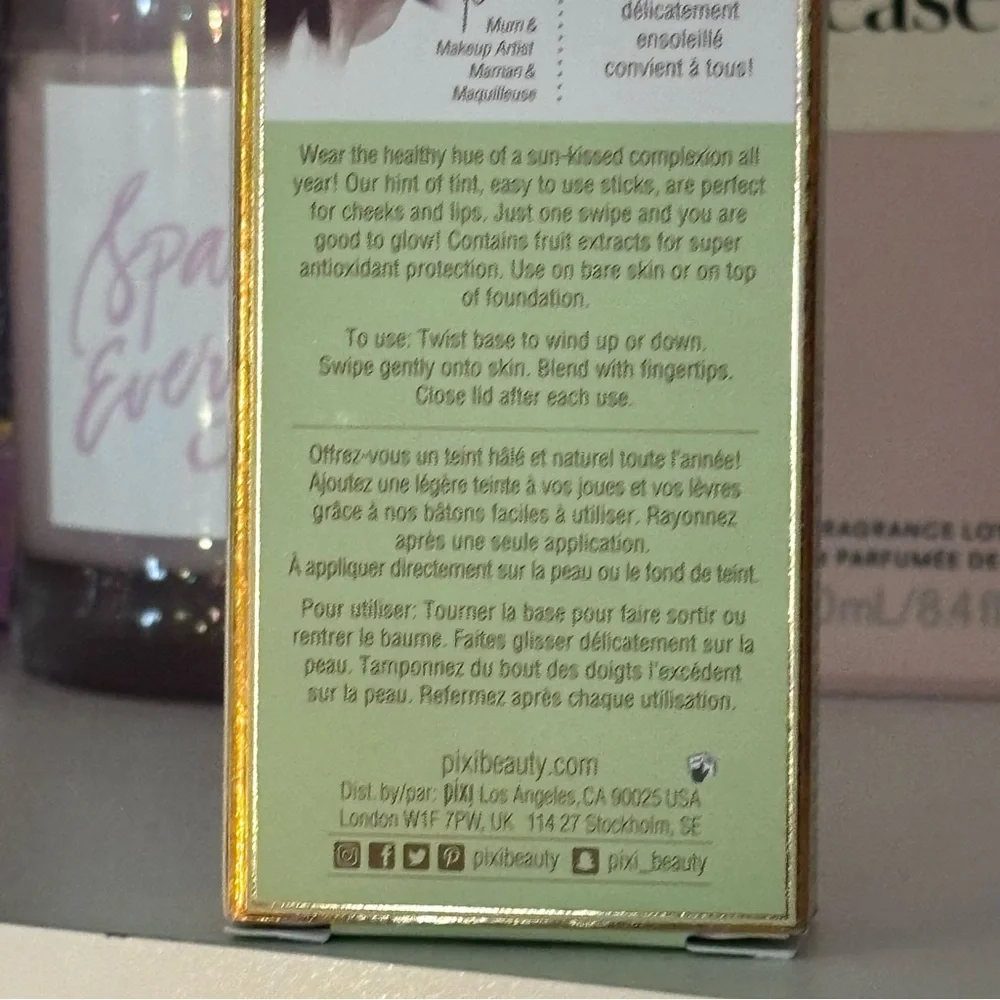 💝NIB Pixi On The Glow Bronze Stick- Soft Glow💝